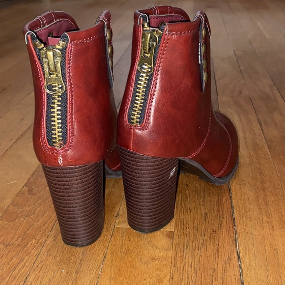Maroon booties - Picture 3 of 6